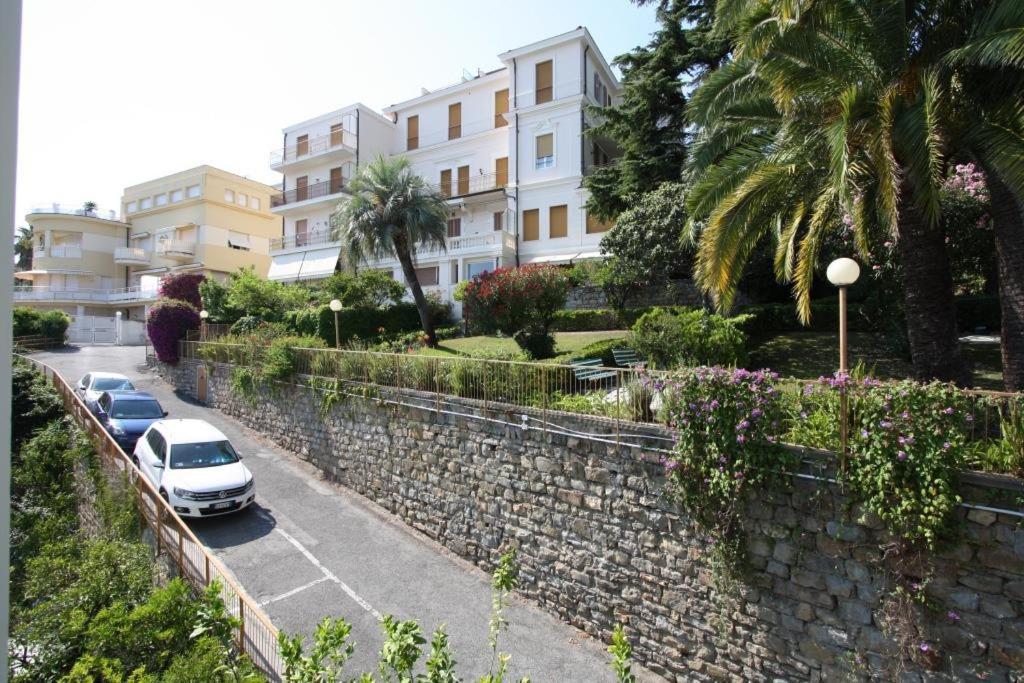 Rentopolis Trilocale Sanremo Casino Exterior foto